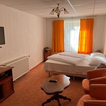 City Hotel 17 Braunau am Inn Exterior foto